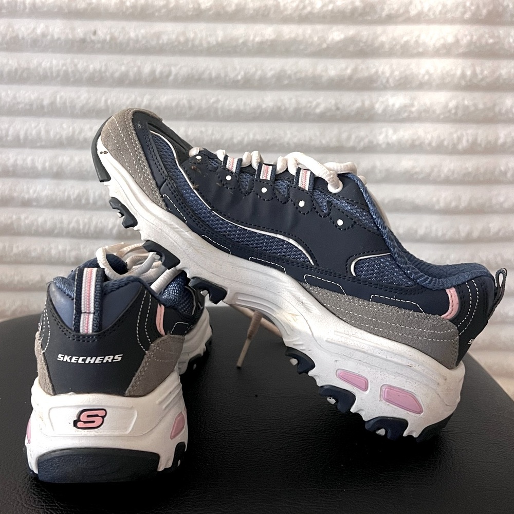 Women’s Sketchers Shoes